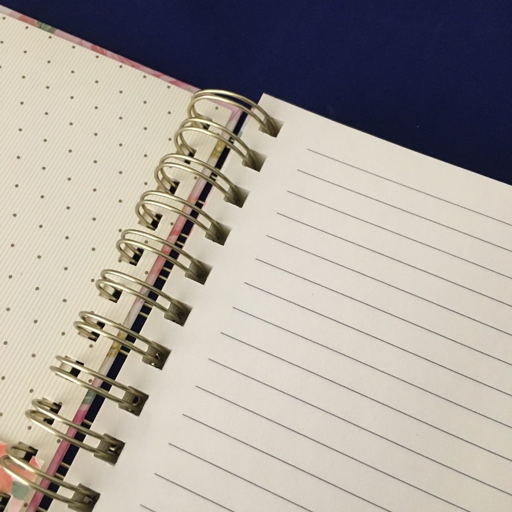 Charming Floral Notebook - Picture 5 of 6